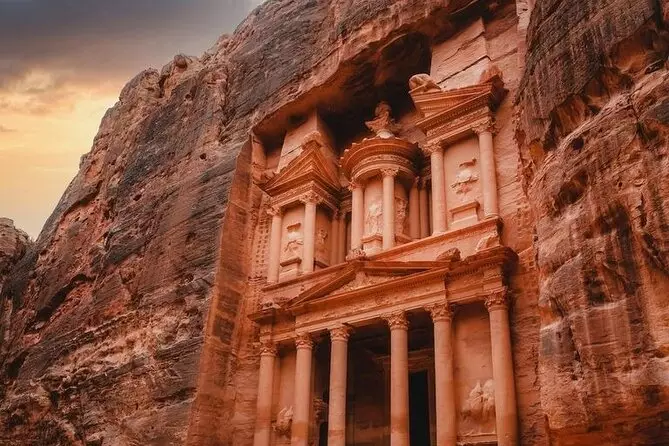 From Aqaba:  Private Petra Sightseeing Tour with Lunch