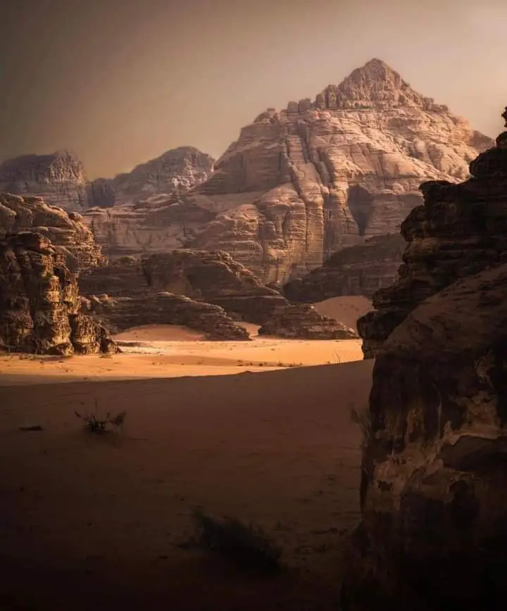 Private Full Day Trip to Wadi Rum Martian Desert from Amman