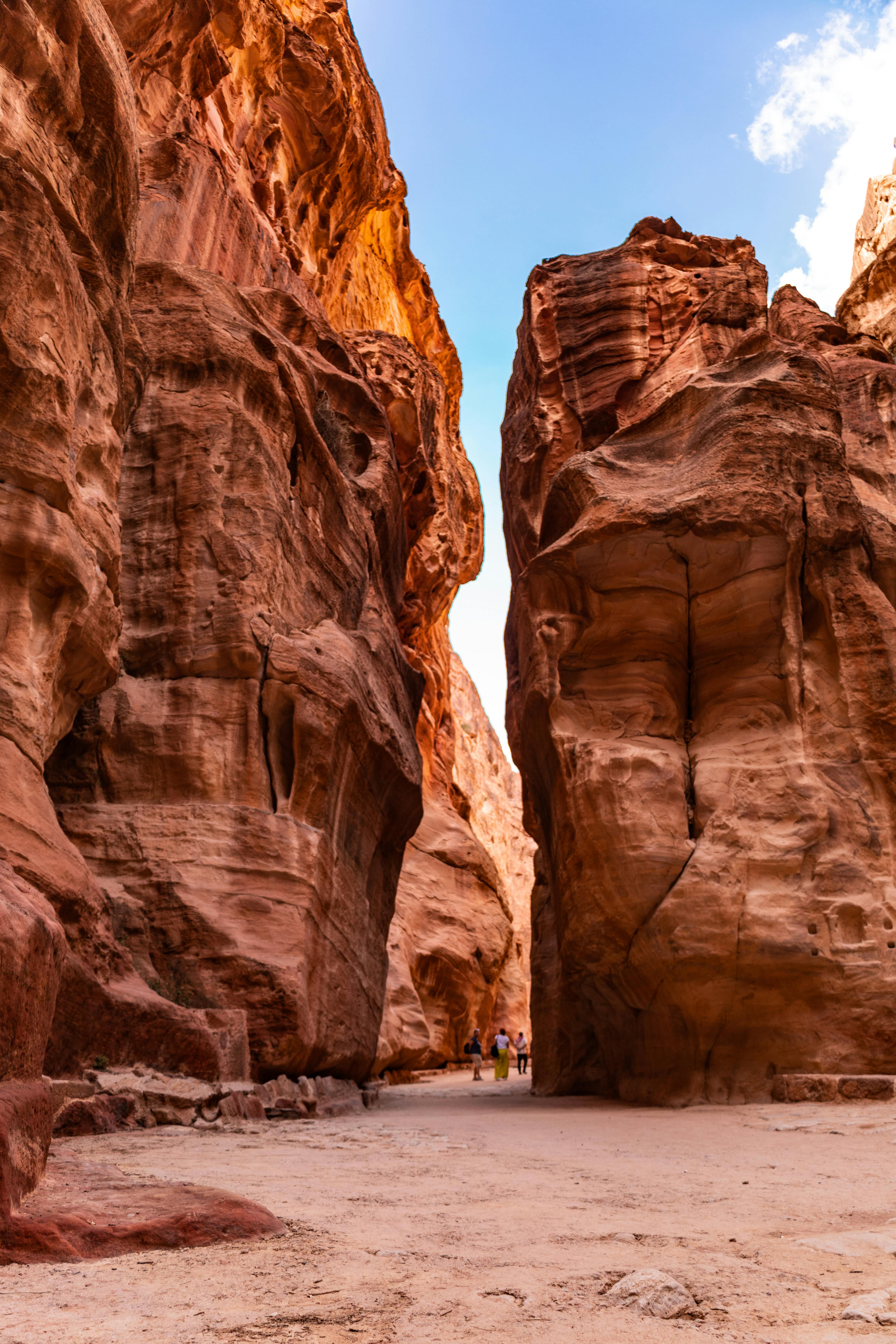 Petra Through Local Eyes: Authentic Day Journey from Amman